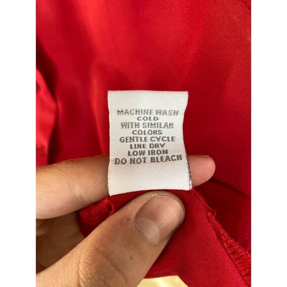 Dressbarn Womens Red Sleeveless Button-Down Shirt Large Rayon Blend Lightweight - Picture 5 of 7